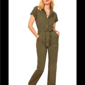 Reformationn Kenny Boiler size 10